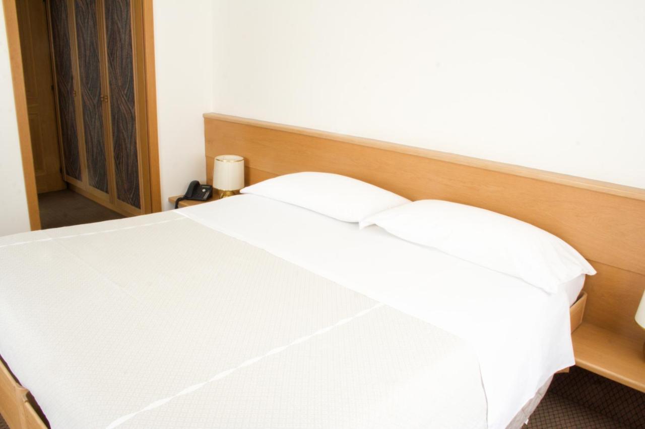 Hotel Villa Regina Levico Terme Εξωτερικό φωτογραφία