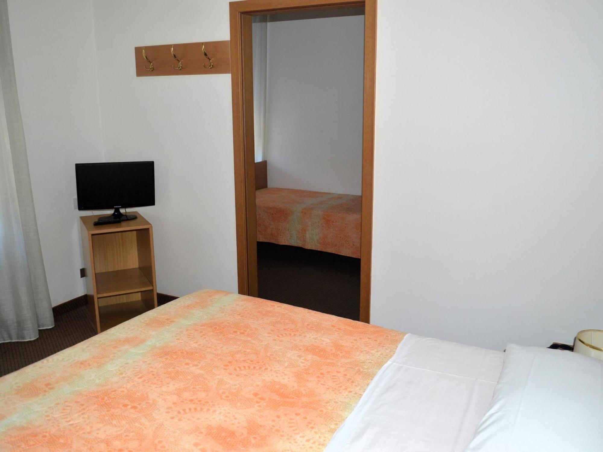 Hotel Villa Regina Levico Terme Εξωτερικό φωτογραφία